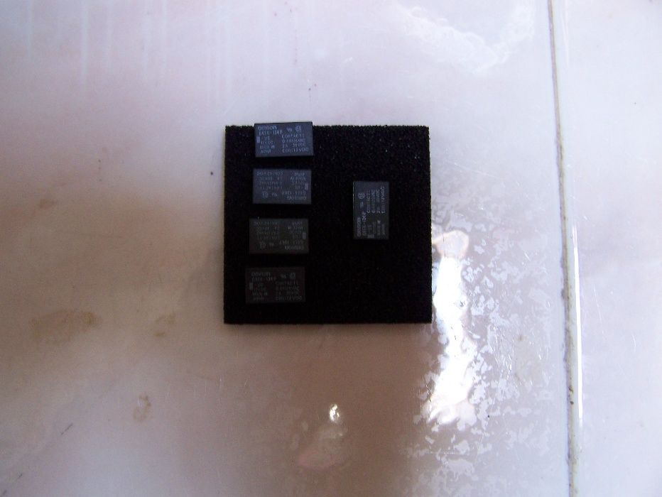 5 Reles Omron G6EK-134P