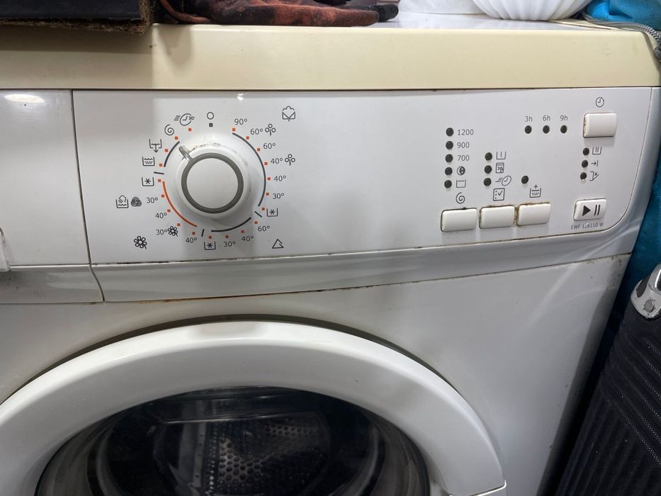 Máquina de Lavar roupa