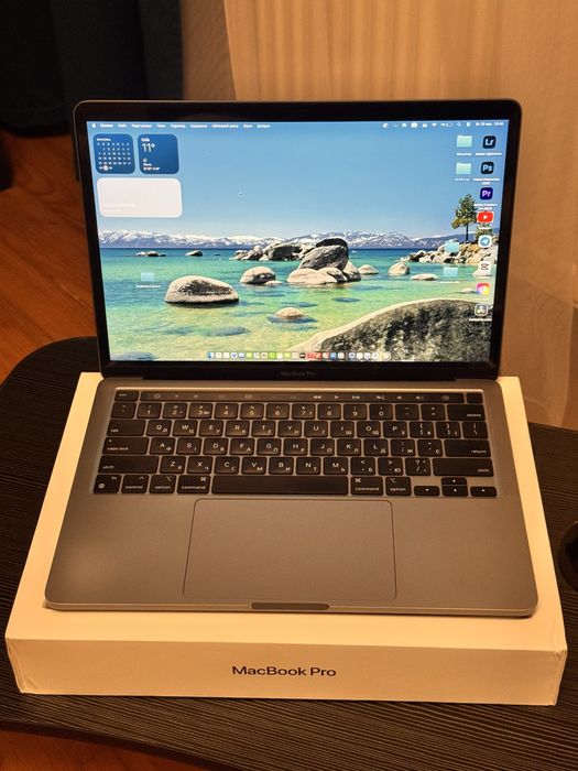 MacBook Pro 13” 2022 M2 / 8GB / 512GB SSD / Touch Bar