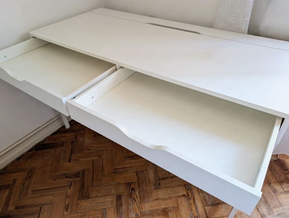 Conjunto: Secretária IKEA ALEX + Cadeira de Escritório ACTIVE