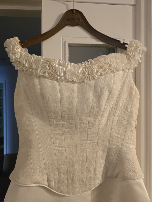 Vestido seda com brocado, tamanho 44
