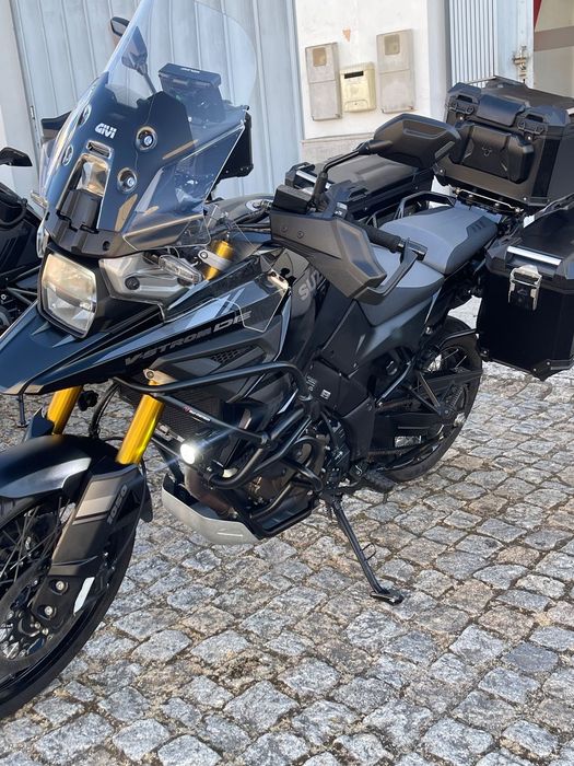 Suzuki v-strom v