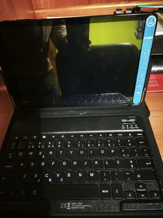 Tablete Alcatel seminovo