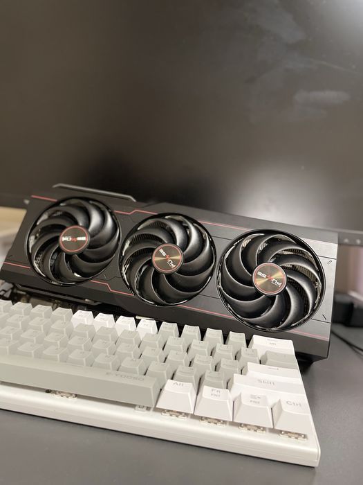 Відеокарта AMD SAPPHIRE Nitro+ RX6800 XT 16GB GDDR6 - ЧУДОВИЙ стан!