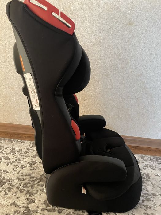 Автокрісло CARRELLO Premier CRL-9801/2 Black Panther група 1+2+3 /2/