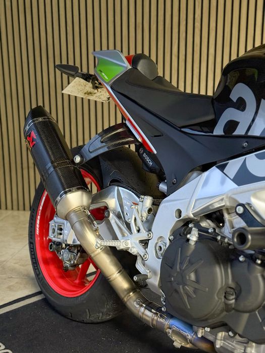 Aprilia Tuono 1100 V4 Factory