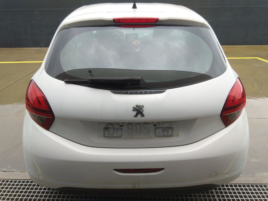 PEUGEOT 208 I - 2015 - Para Peças