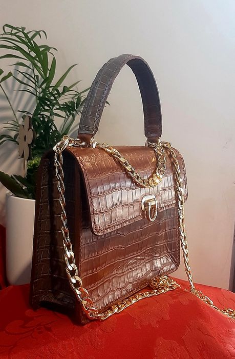 Malinha em pele genuína (NOVO)