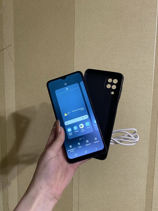 Samsung Galaxy A12