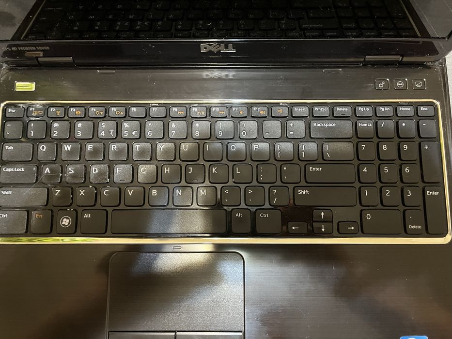 Laptop dell inspirion