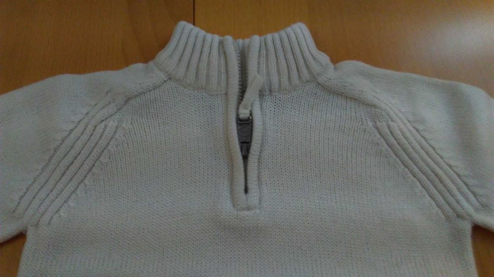 Sweter kremowy rozm 98 cm 2-3 lata
