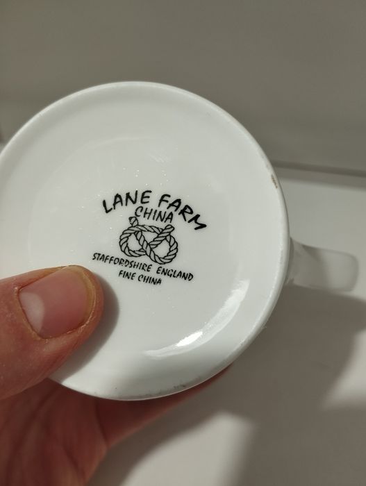 Kubek porcelanowy zajac Lane Farm China