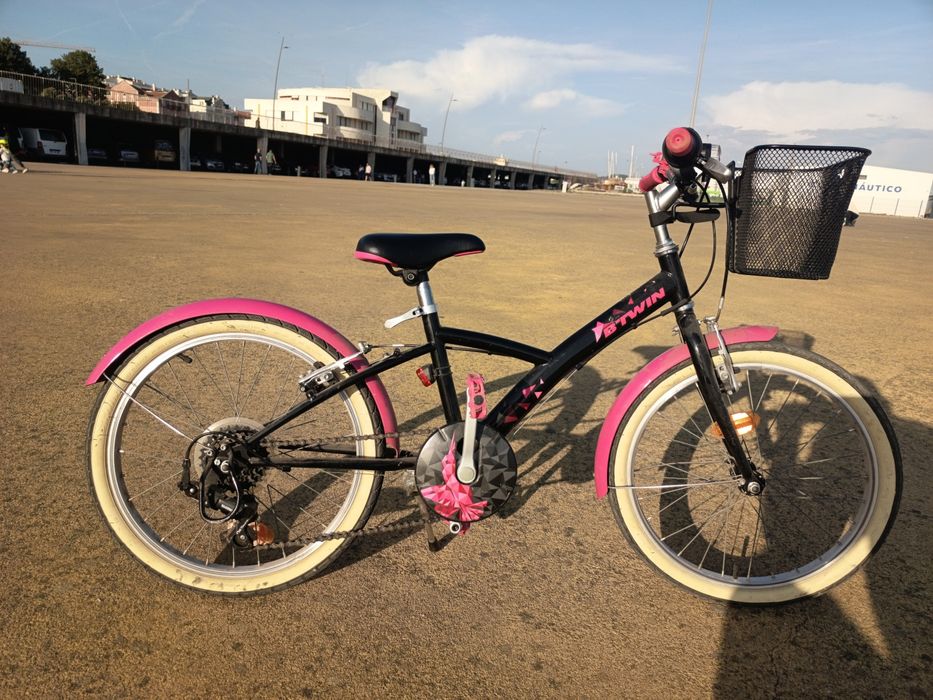 Bicicleta menina roda 20