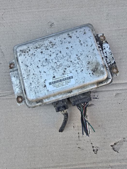 04692032AL блок управління двигуном Chrysler 300C модуль fcm двигателя