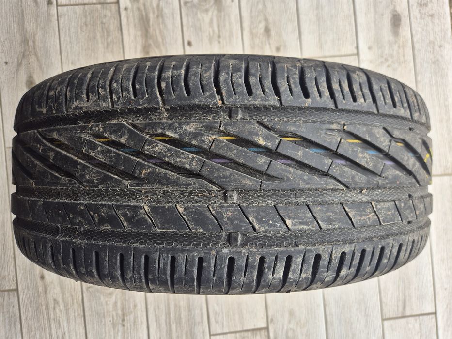 Opony letnie 225/55/17 Uniroyal