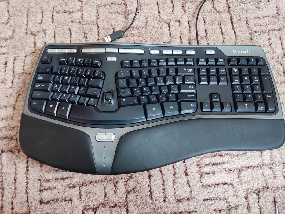 Microsoft Natural Ergonomic Keyboard 4000 v1.0

Model 1048