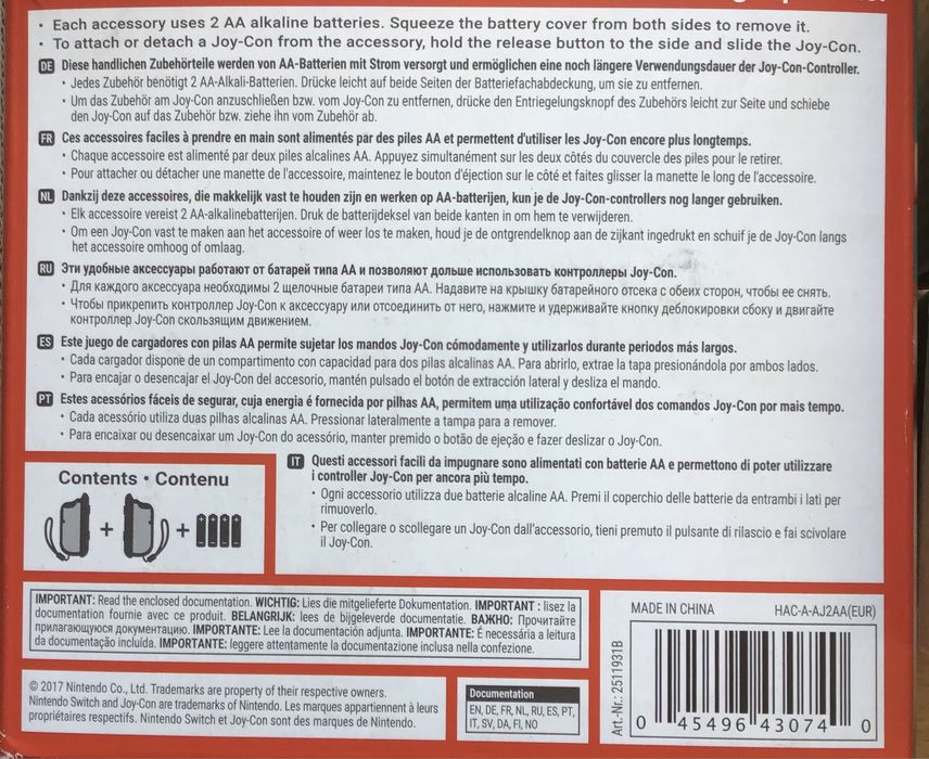 Joy-Con Nintendo Switch - Carregador com pilhas AA