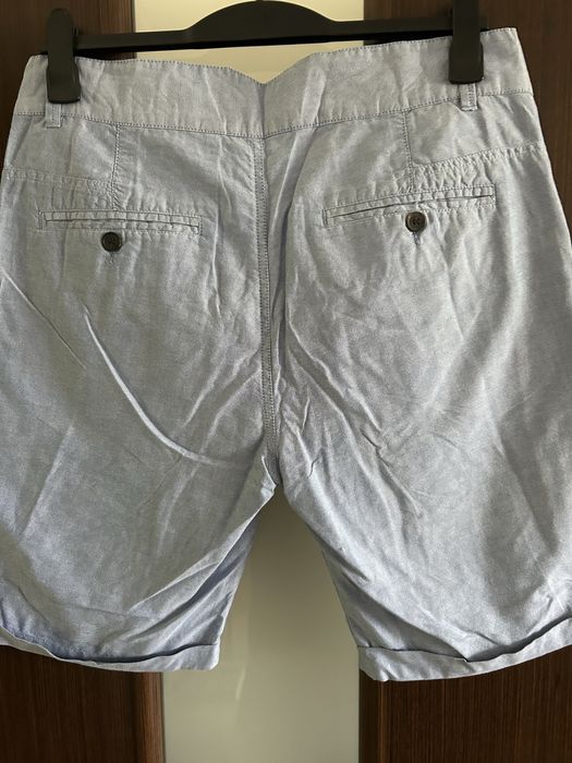 Spodenki krótkie jasnoniebieskie rozm L