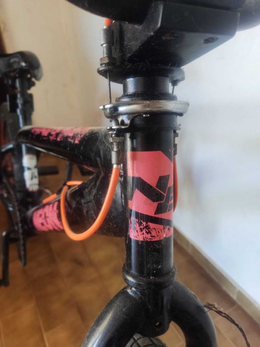 bmx para manobras marca NEON