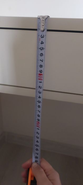 Підвісний столик