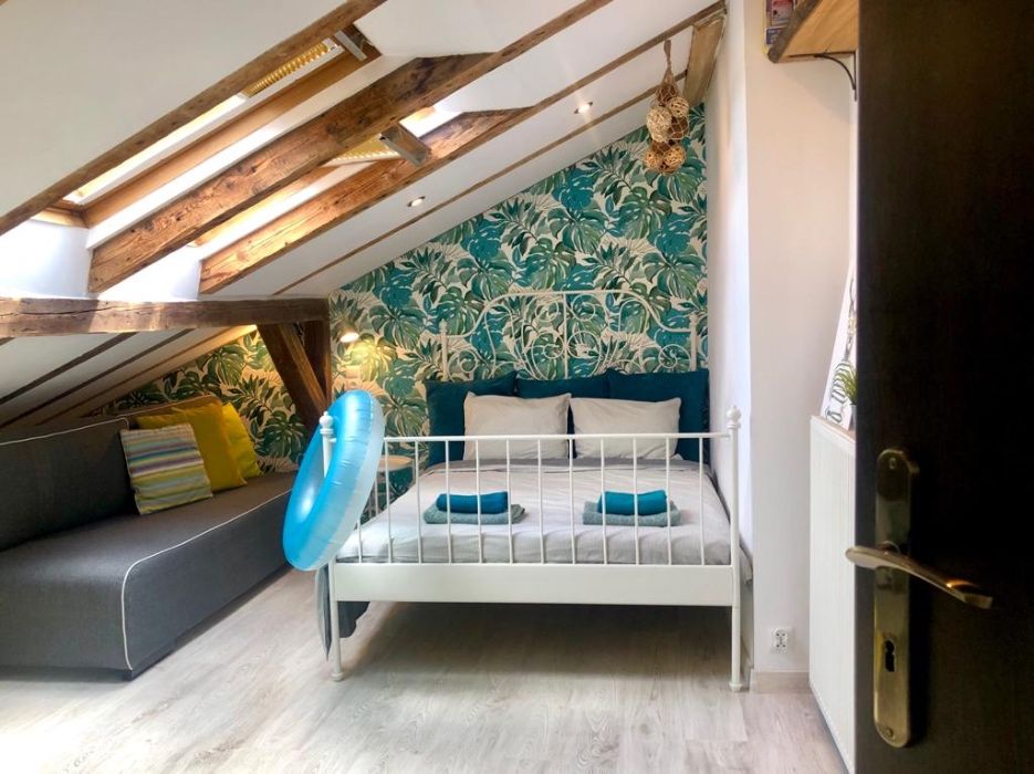 Apartament dla 8 osób/3 pokoje/garaż/klima/300m do morza