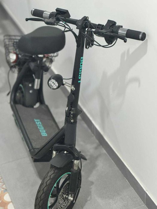 Trotinete Bogist M5 Pro (Worten) + Piscais | Para Reparar (Bateria OK)