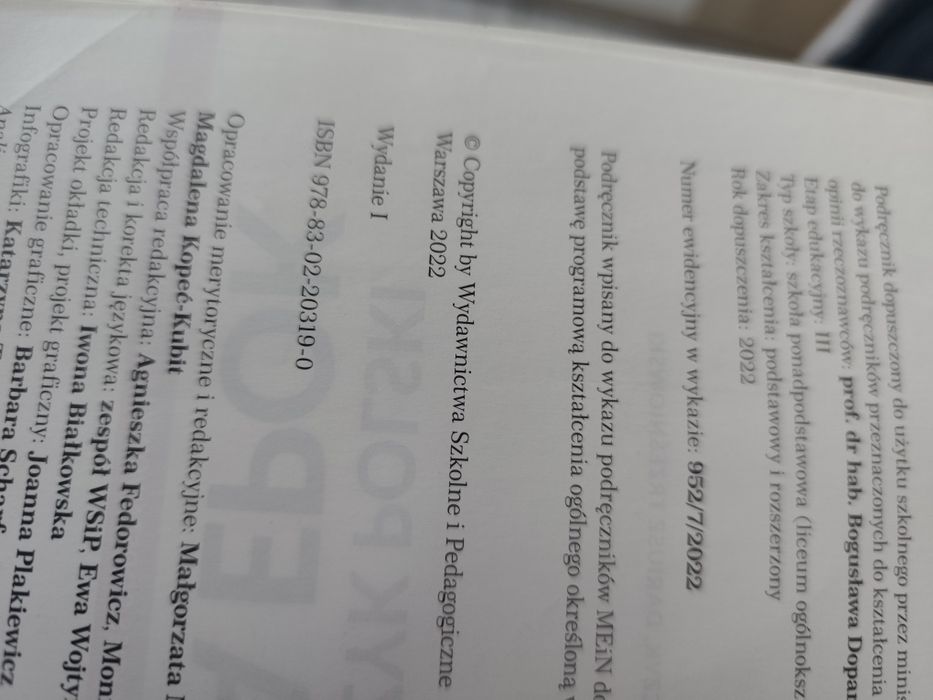 Oblicza epok 4 podręcznik.