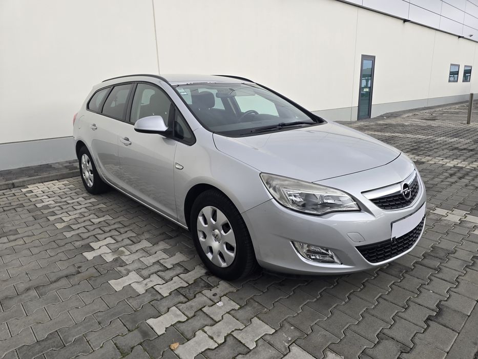 Opel Astra 1.7 Cdti Sports Tourer