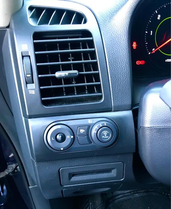 Продам Chevrolet Captiva