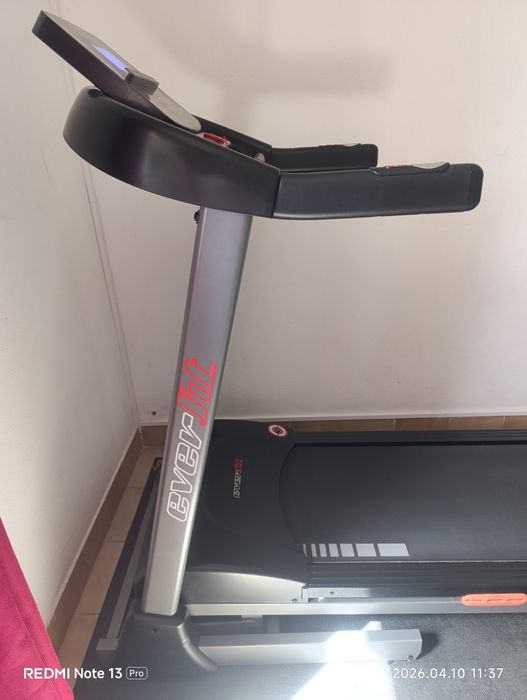 Passadeira elétrica Everfit TFK-650 na Garantia