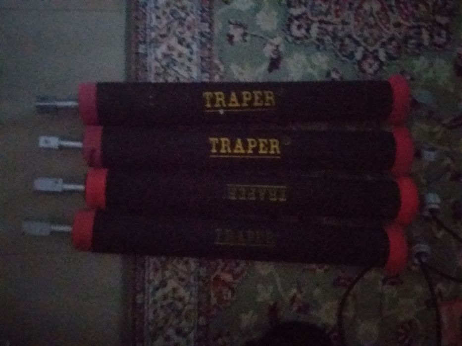 Rolki do tyczki Traper Competition + dodatkowa para.