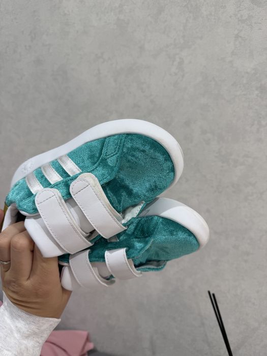 Adidas кеди кросівки 27 розмір