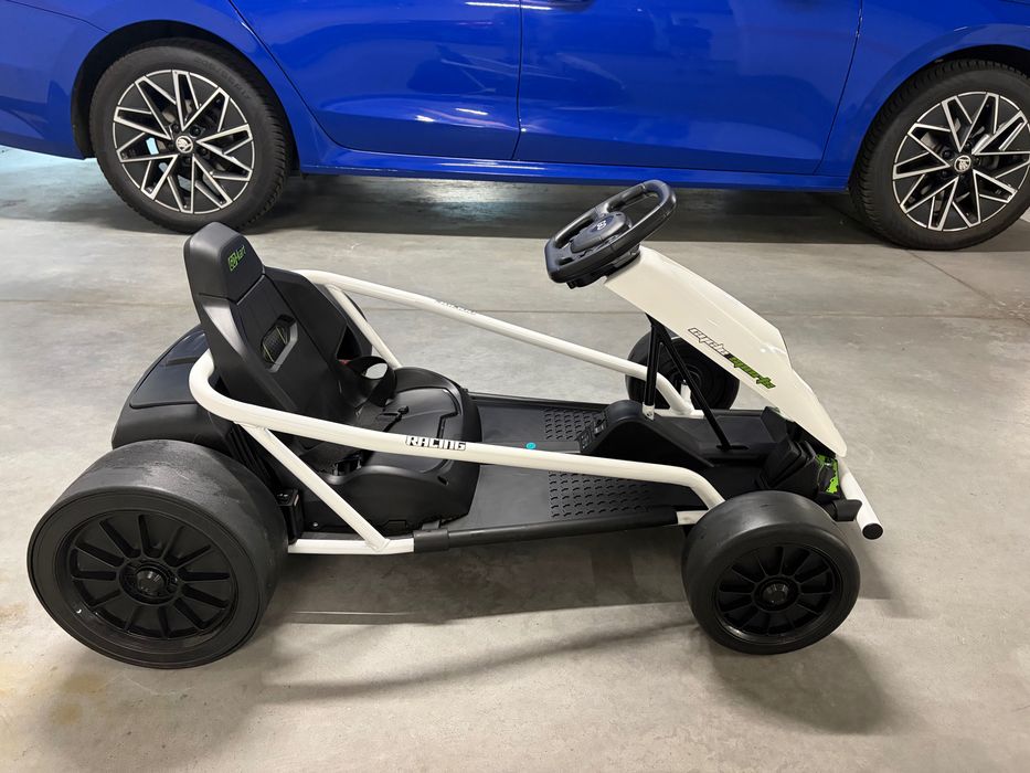 Gokart elektryczny dla dzieci, Drift Kart, 2x300W, biały