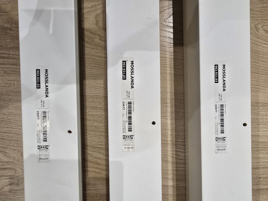 Półka na zdjęcia IKEA Mosslanda 115cm biała 2 szt w komplecie