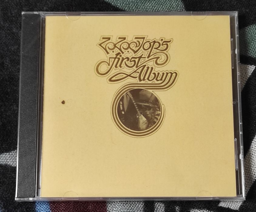 ZZ Top - First Album CD Bonfim • OLX.pt