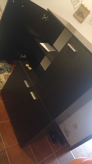 Armário Novo Quatro Portas