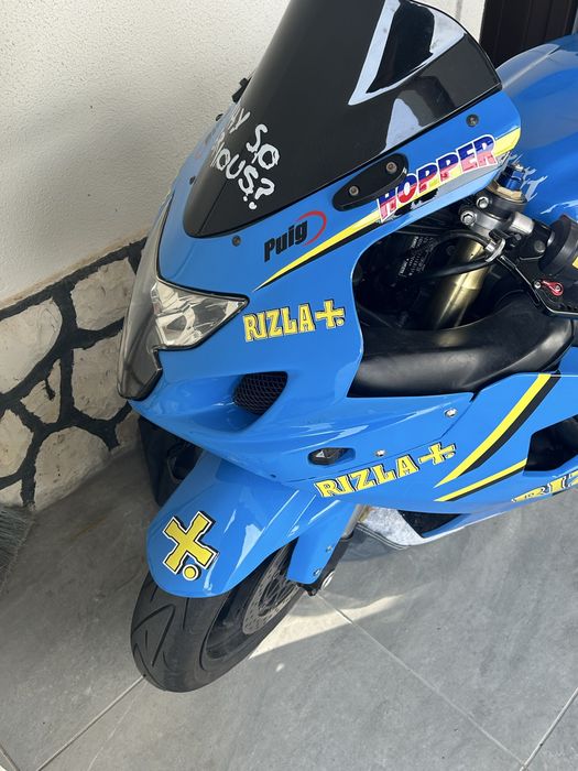 Suzuki gsxr 750 k4