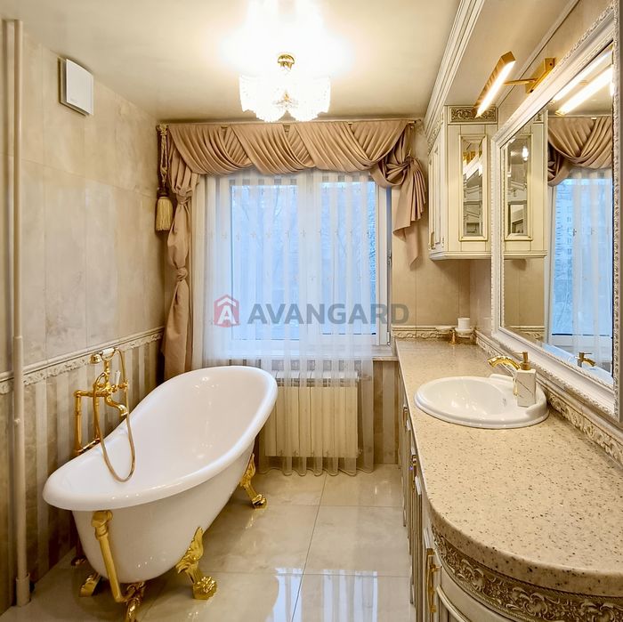 3-х комнатная квартира ж/м Покровский (Красный камень, Парус)!