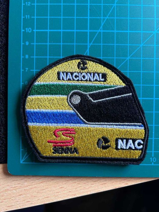 Naszywka Formula 1 Senna Helmet Velcro Patch