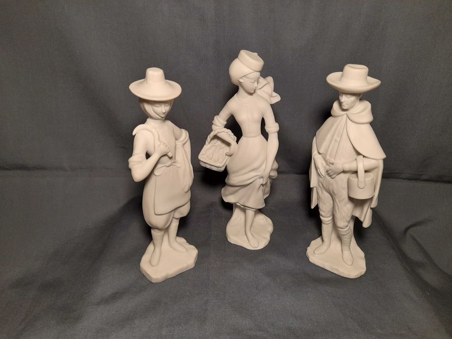 Figuras Trajes Regionais Vista Alegre em biscuit- profissões
