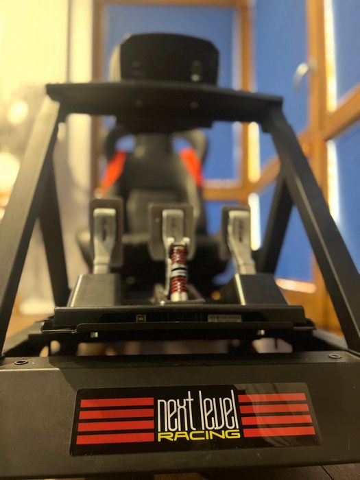 ZestawTrustmaster TS-XW Sparco P410 + Trustmaster T-LCM + fotel/kokpit