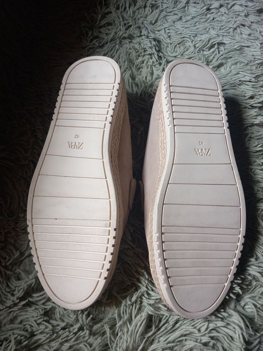 Замшеві лофери Zara