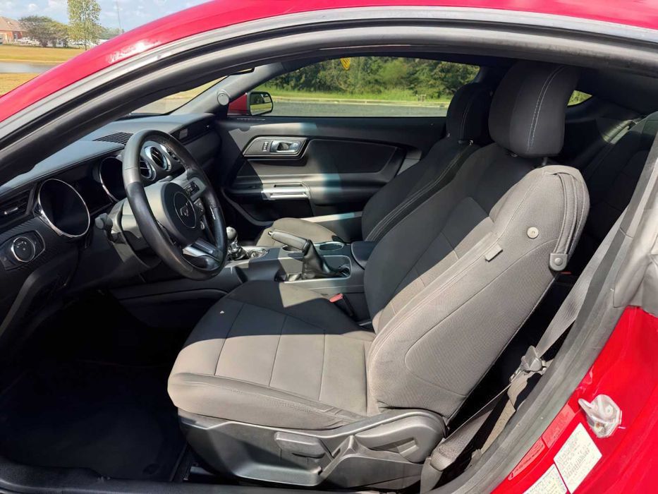 Ford Mustang      2016