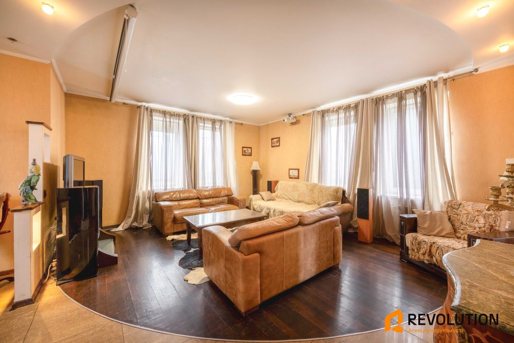 Без % | оренда будинку. кв. 200 м2  | Бучанський район, село Святопетрівське, вул. Озерна 2