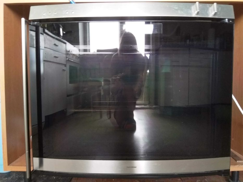 Продам немецкую духовку GAGGENAU model EB 984-110 70см