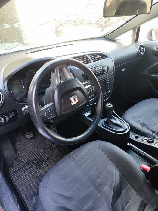 [Rezerwacja] Seat Leon II 1.6tdi 2010 lift