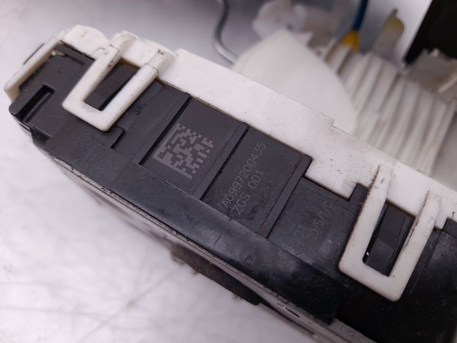 Fechadura / fecho porta frente direito MERCEDES-BENZ Classe E (W212)