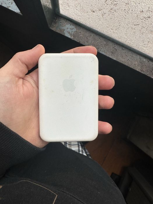 Power bank apple