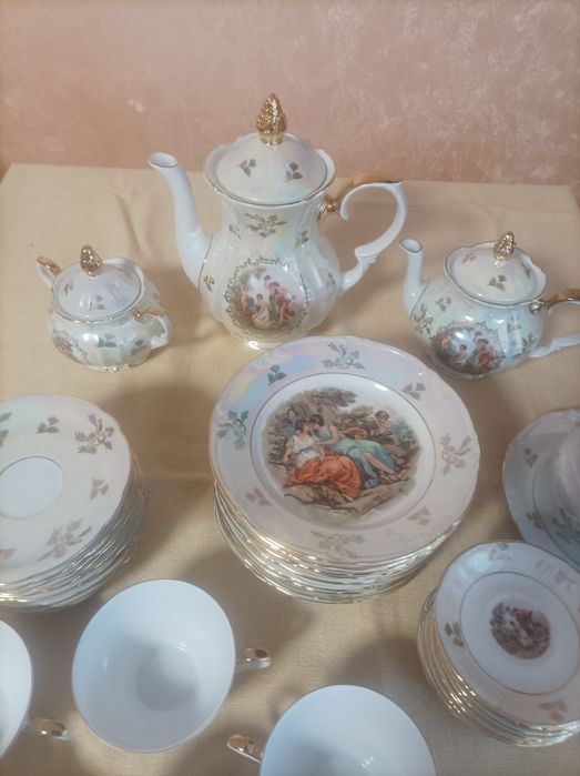 Продам сервіз Мадонна