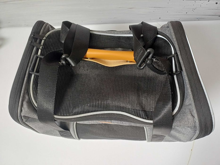 Bolsa de transporte para cães ou gatos Pueikai.